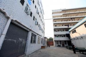 大嶺山楊屋村工業(yè)園宿舍一樓590平米純辦公廠房出租，價(jià)格優(yōu)惠